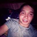 Макс, 24 года