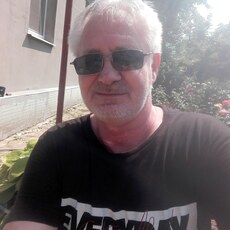 Фотография мужчины Леонид, 64 года из г. Люботин