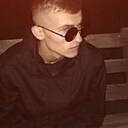 Денис, 22 года