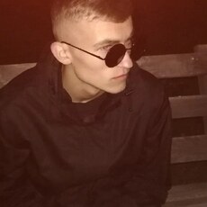 Фотография мужчины Денис, 22 года из г. Артем