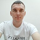 Лев, 38 лет