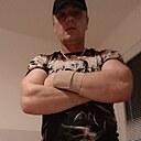 Саша, 44 года