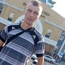 Михаил, 32 года
