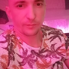 Фотография мужчины Алексей, 40 лет из г. Санкт-Петербург