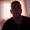 Денис, 22 года