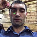 Ден, 32 года