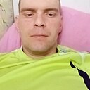 Ванек, 32 года