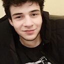 Умахан, 25 лет