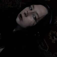 Фотография девушки Настя, 20 лет из г. Сурское
