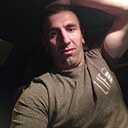 Макс, 32 года