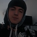 Мустафа, 20 лет