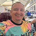 Не Джентельмен, 42 года