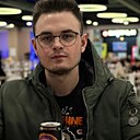 Максим, 21 год