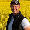 Артур, 25 лет