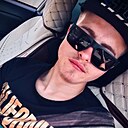 Макс, 22 года