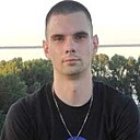 Макс, 24 года