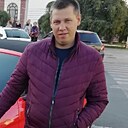Лев, 38 лет