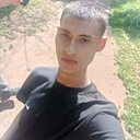 Роман, 23 года