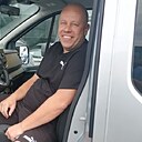 Антон, 36 лет