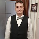 Артём Шашков, 32 года