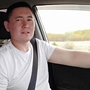 Виктор, 33 года