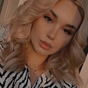 Злата, 22 года