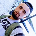 Акбар, 20 лет