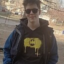 Стас, 19 лет