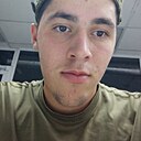 Ильяс Унажуков, 20 лет