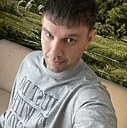 Не Он, 46 лет