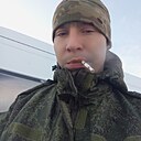 Толик, 33 года