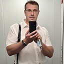 Саша, 32 года