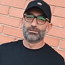 Аа, 44 года