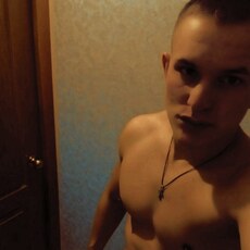 Фотография мужчины Захар, 28 лет из г. Губкин