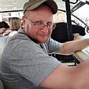 Михаил, 51 год