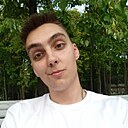 Илья, 23 года