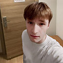 Денис, 21 год
