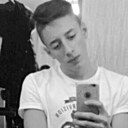 Виктор, 24 года