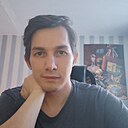 Олег, 33 года