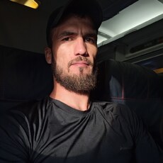 Фотография мужчины Довудчон, 32 года из г. Великие Луки