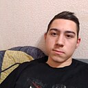 Роман, 19 лет