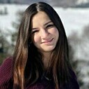 Армине, 22 года