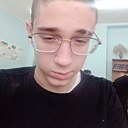 Илья, 21 год
