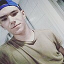 Денис, 23 года