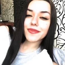 Фотография девушки Полина, 21 год из г. Чехов