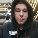 Денис, 23 года