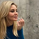 Любовь, 42 года