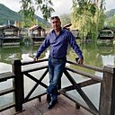 Badri, 56 лет
