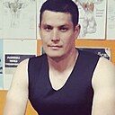 Макс, 32 года