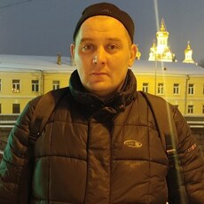 Фотография мужчины Микула Вернулся, 42 года из г. Тихвин